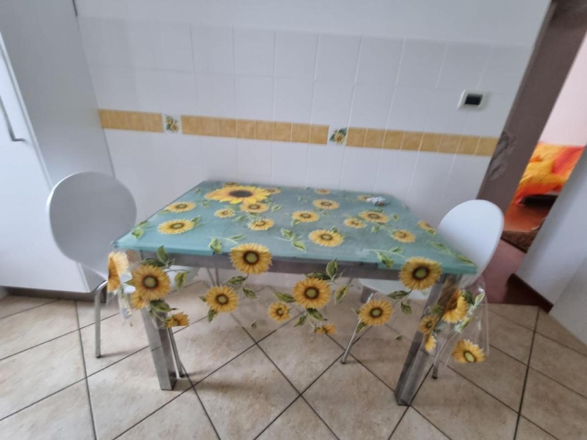 La Casa Dei Girasoli Janov Exteriér fotografie